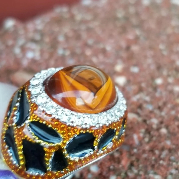 Fiery Feline statement ring 7 - Picture 3 of 9